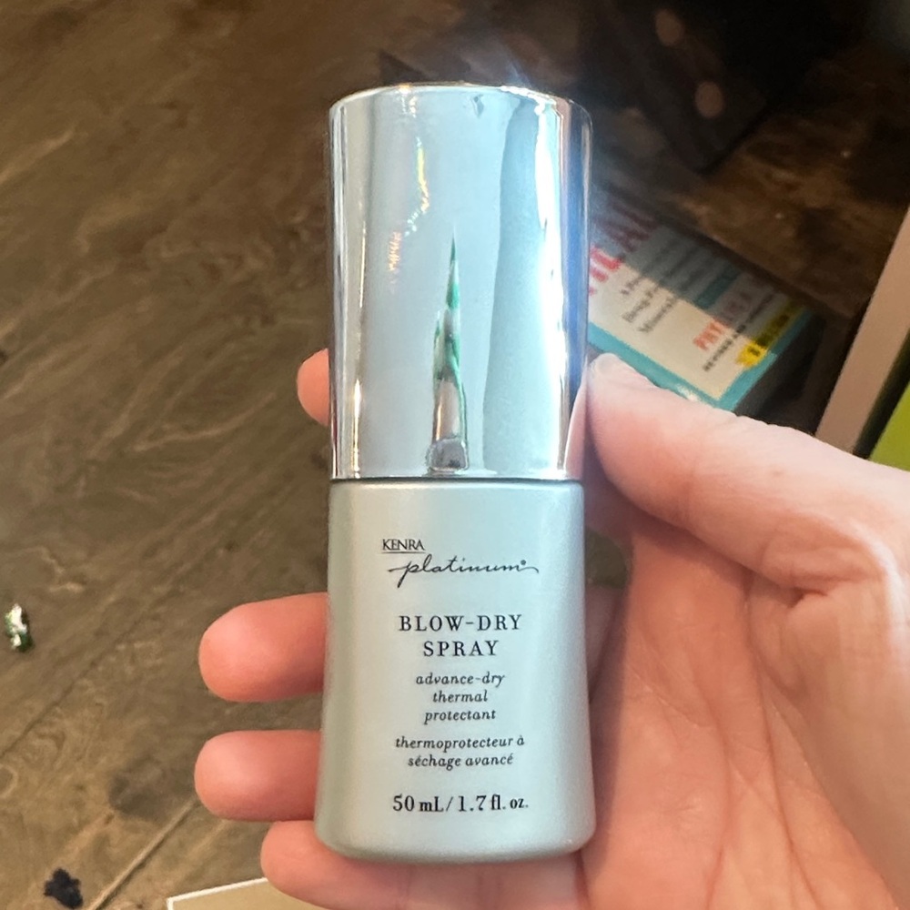 Platinum Blow-Dry Spray - Unused